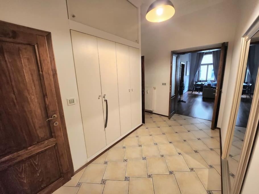 Spacious Apartment 6Min From The Dancing House Prag Dış mekan fotoğraf