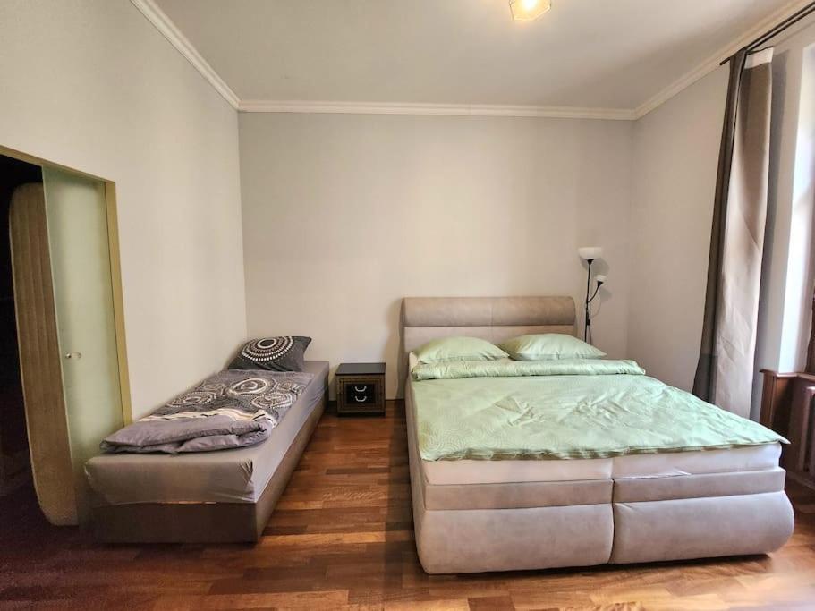 Spacious Apartment 6Min From The Dancing House Prag Dış mekan fotoğraf